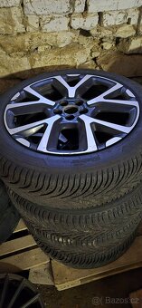 C5 Aircross 1,6 turbo ĆR MAX možná výbava DPH - 11