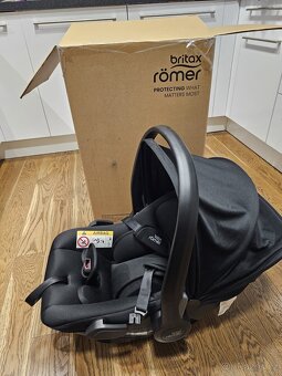 Vajíčko Britax Römer Baby-safe Core Space Black - 11