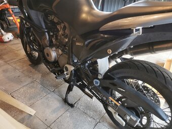 Honda Transalp XL 700 VA - 11