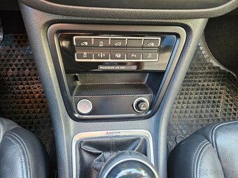 VW Sharan highline 4x4, plná výbava - 11