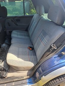 Volkswagen Golf COUNTRY 4x4 - 11