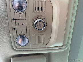 ŠKODA OCTAVIA COMBI LK 2.0 TDI DSG 4x4 135kW, ČR, SERVISKA - 11
