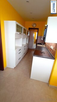 Prodej bytu 3+1, 70 m2 - České Budějovice, Fr. Ondříčka - 11