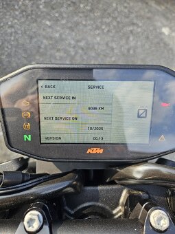 KTM 890 DUKE BLACK EDITION - 11