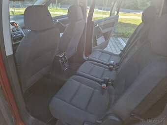 Volkswagen Touran 1.9 TDI 77kw - 11