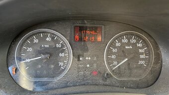 Dacia Logan 1.6 LPG (2012) - 11