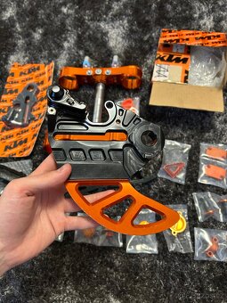 Ktm exc/ sx cnc powerparts, six days, chranice a ine - 11