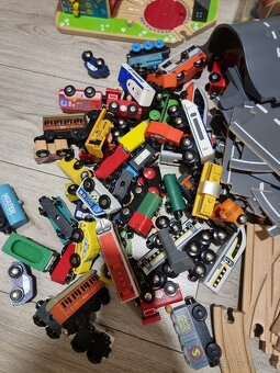 Dřevěné koleje a příslušenství - 11