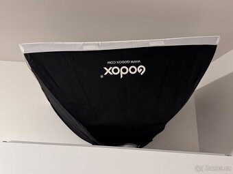 Sada studiových blesků Godox MS300 + příslušenství - 11