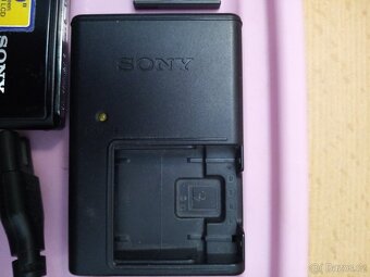 Digitální foťák sony - 11