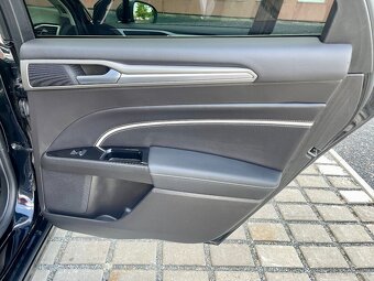 Ford Mondeo MK5 2.0tdci, Vignale, pěkný stav + výbava, DPH - 11