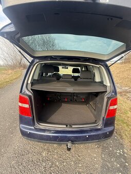 Vw touran 1.9tdi dsg - 11