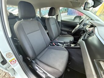 VW Polo 1.0 MPi 58t km Parkovací Senzory, Výhřev Sedadel - 11