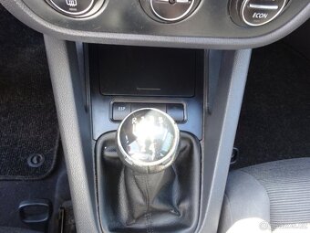 VW Golf 1.4i r.v.2005 (55 kw) stk:2/2026 - 11