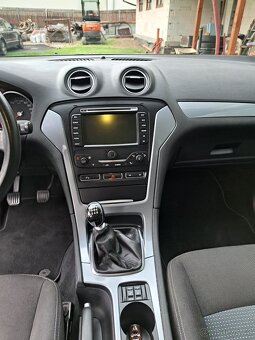 Ford Mondeo kombi 2.0 tdci 103kw NOVÉ ROZVODY - 11