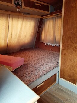 Obytný karavan Niewiadow N126 - 11