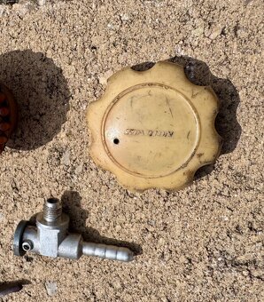 Jawa 50 Jawetta, Stadion - díly - 11