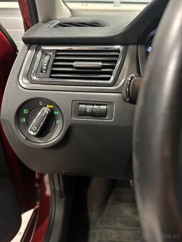Škoda Rapid 1,2 TSI STYLE hatchback SPACEBACK 74.300 km - 11