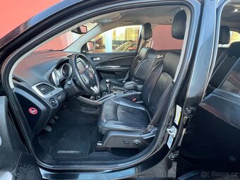 Fiat Freemont 2.0 Multijet Black Code 125kW (ODPOČET DPH) - 11