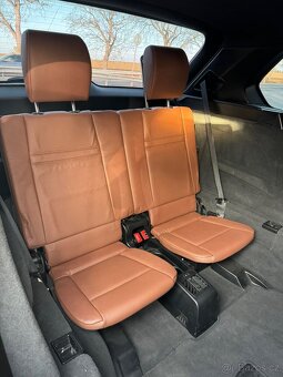 🚘 BMW X5  7mist - 11