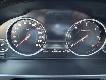 BMW X6 xDrive30d, 2993 ccm, 190 kW, automat, nafta,169.000km - 11