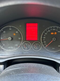 Volkswagen Golf 5 2009 rok - 11