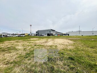 Stavební parcela 3.899 m2, k bydlení + komerční využití - Tá - 11