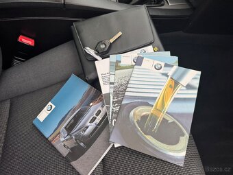 BMW Řada 5, e60 520i 125kW.Šíbr.r18.Manual - 11