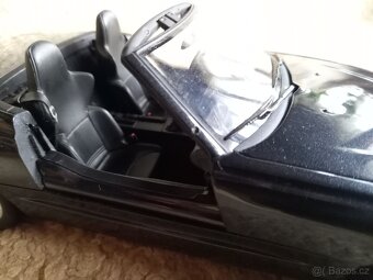 Prodám BMW Z1 - 1:18 - Minichamps, s originální krabicí - 11