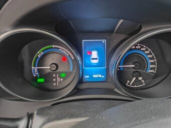 Toyota Auris TS 1,8 hybrid - 11