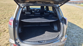 Toyota RAV 4 2.0 benzín,aut.,4x4 - 11