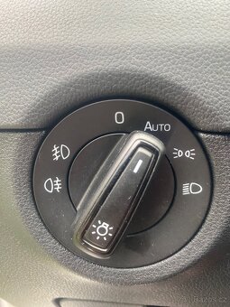 Škoda octavia 3 facelift 2.0tdi 4x4 aut tažné - 11