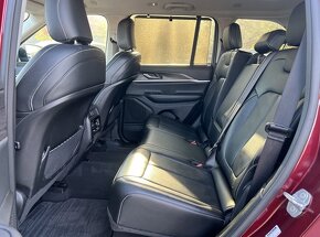 Jeep Grand Cherokee Limited 4x4 rok 2023 - 11
