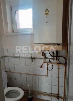 3+1, 62m2, Slaný, Na Vyhlídce, nezařízený byt k okamžitému n - 11
