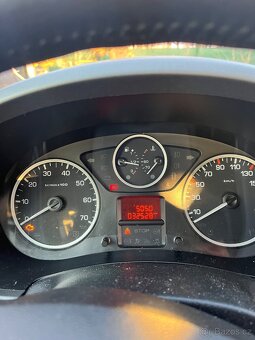 PEUGEOT PARTNER TEPEE 1.6 VTi | Úprava pro ZTP - 11