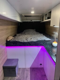 Obytná dodávka Renault Mascott 3.0dci - 11