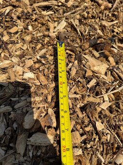 Dřevní štěpka, mulč do záhonu nebo jako palivo - biomasa - 11