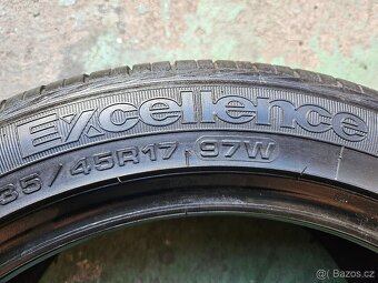 Sada letních pneu Hankook / Good Year 235/45 R17 XL - 11