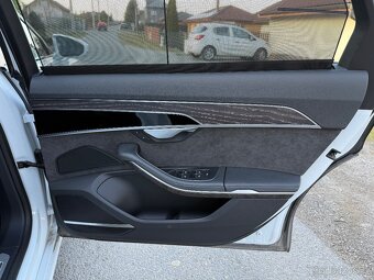 A8 long 60TFSi 2021 S-LINE - 11