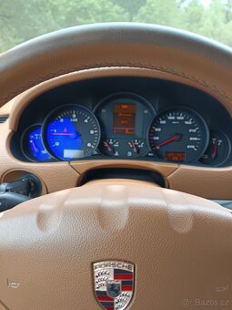 Porsche Cayenne 3.0 nafta - 11