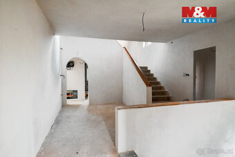 Prodej rodinného domu, 270 m², Dobšice - 11