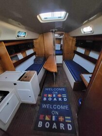 Prodám kajutovou plachetnice avar 32 - 11