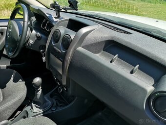 Duster 1,5 DCI 4x4 2014, tažné, původ ČR - 11