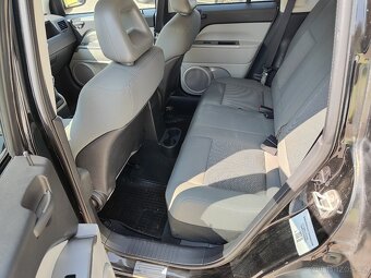 Jeep Compass - 11