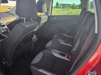 Peugeot 308 SW 1,6 e-HDi 82kW, 2012, první maj., nové v ČR - 11
