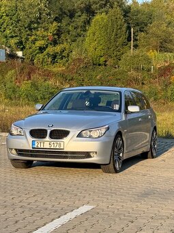 BMW 520i Touring E61, 2.0 benzín, 2008 - 11