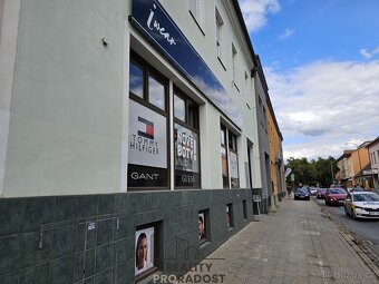 Pronájem komerčních prostor 90 m2 v centru, ul. Štefánikova - 11