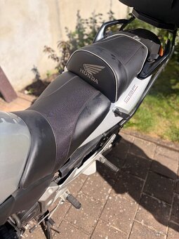 Honda CBF600N - 11