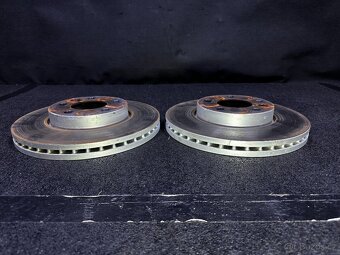 VW Transporter T6 T6.1 Brzdy komplet  Kotouce Desticky - 11