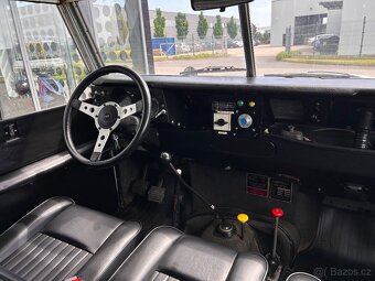 Prodám Land Rover 109 Series III - 11